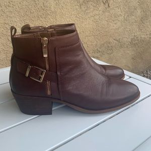 Alex Marie brown leather booties size 9M